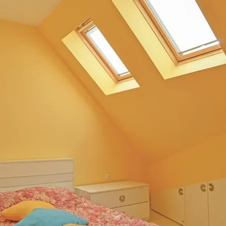 아파트 Akra 체르노모레츠