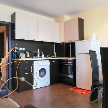 Akra * 체르노모레츠