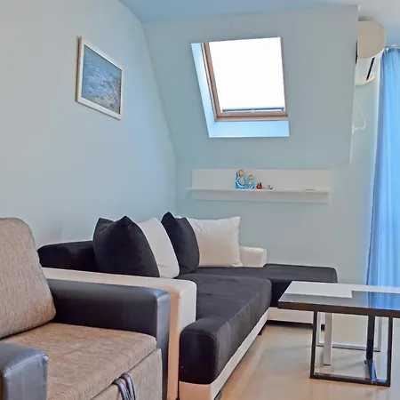 Akra Apartament