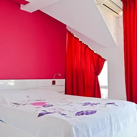 Lägenhet Akra Tjernomorets